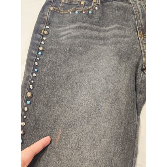 Not For Sale - Picture 3 of 9